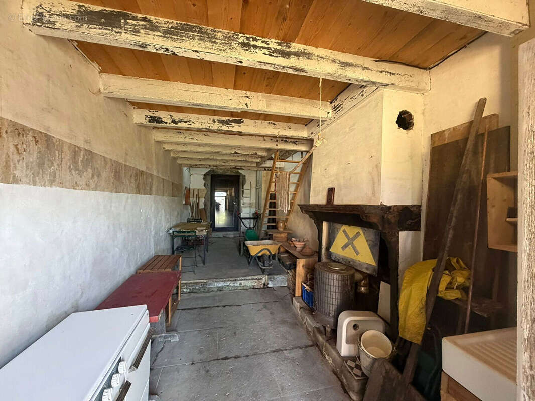 Maison à VILLEFAVARD