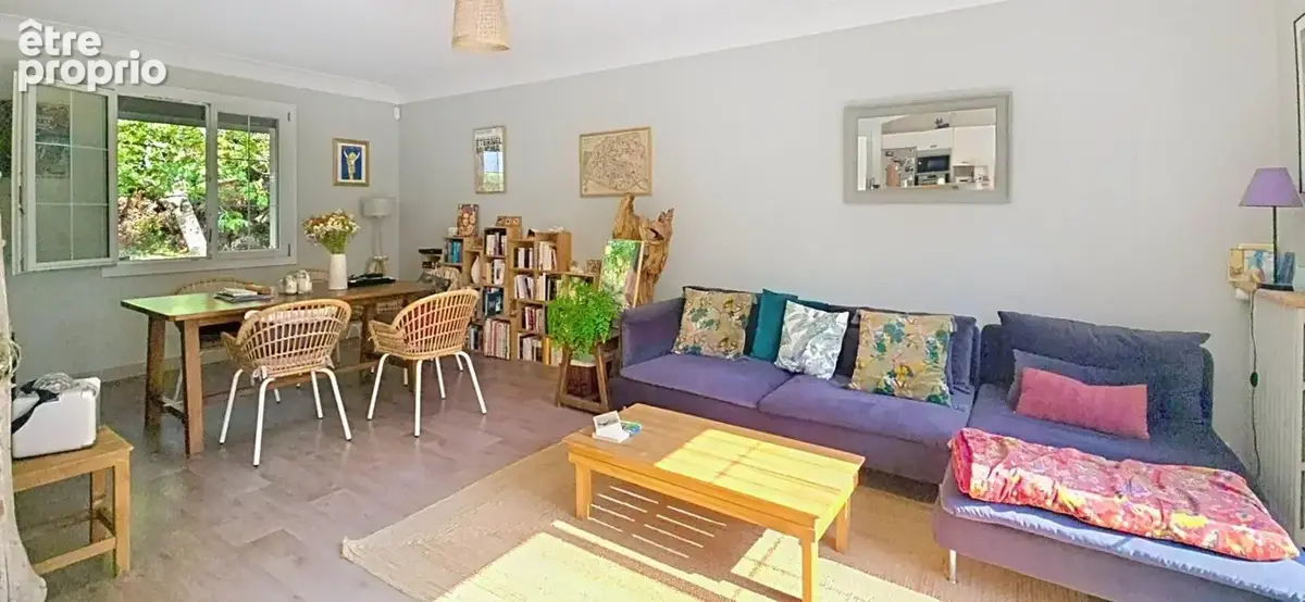 Maison Individuelle  sur sous-sol, de type 5, avec piscine, sur un terrain arboré et clos de 1750 m² - photo 7