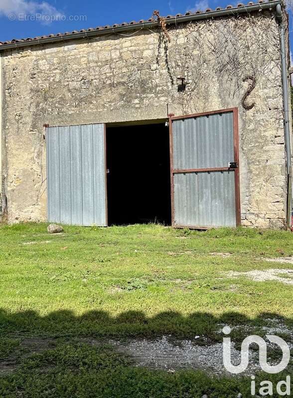 Photo 3 - Maison à VIRSON