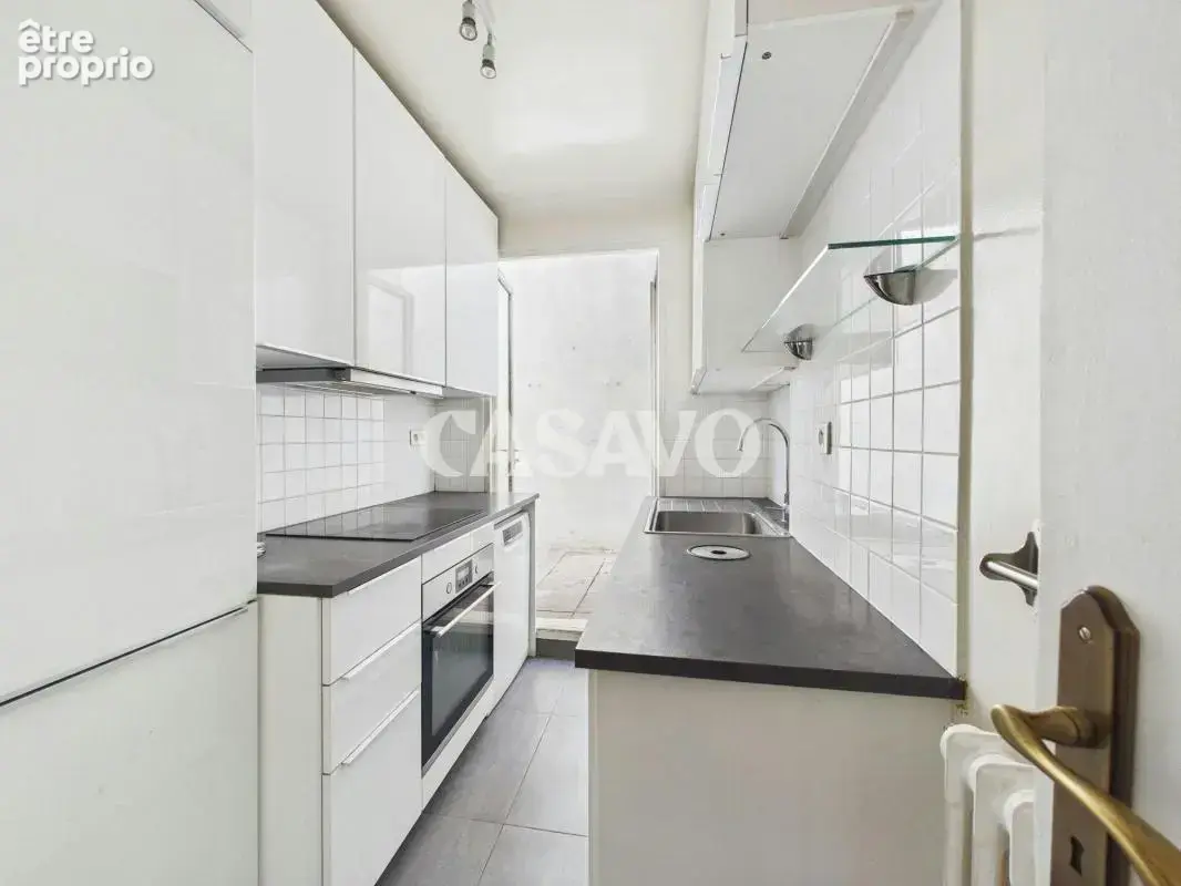 Vente Appartement 6 pièces de 123m² - 75016 Paris - photo 9