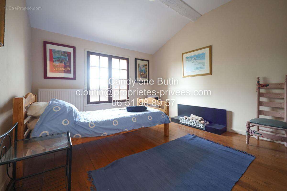 Maison de village de pierres grand garage et jardin - photo 15