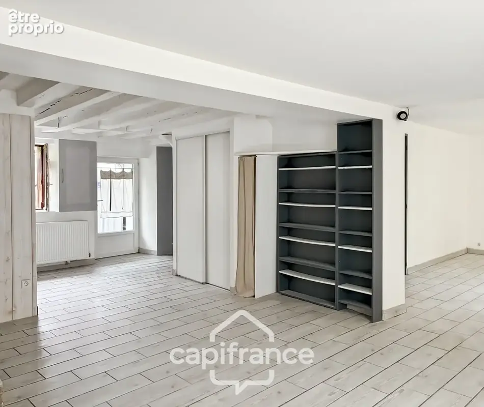 Une maison familiale pleine de caractère dans un village très recherché -6 P- 163 m² environ - jardin - - photo 24