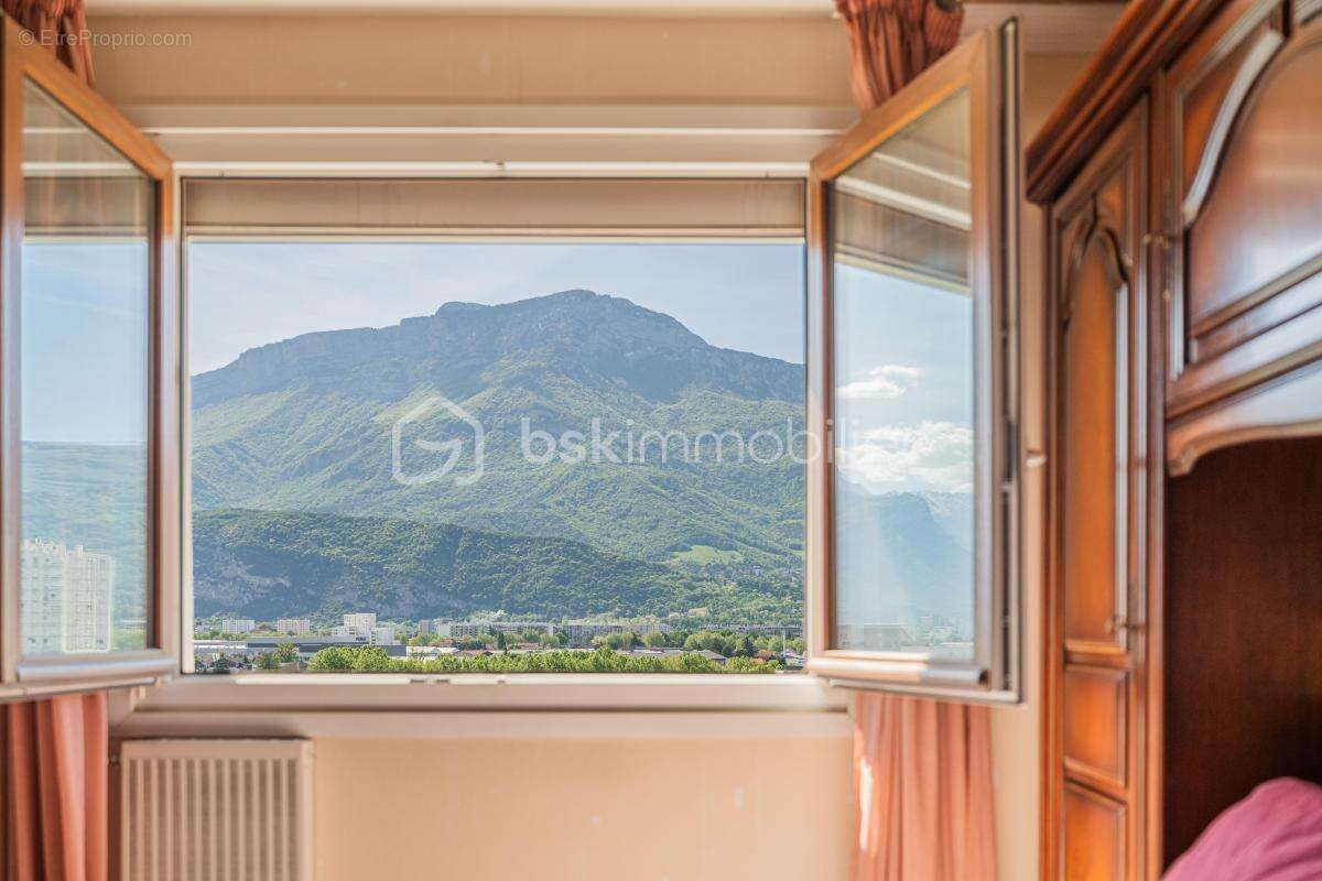 Appartement à ECHIROLLES
