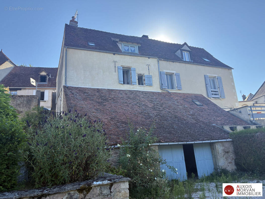 Maison à SEMUR-EN-AUXOIS