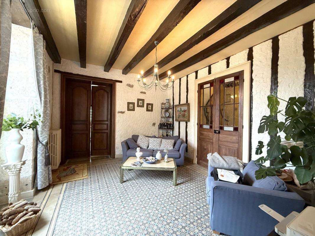 Maison à NONTRON