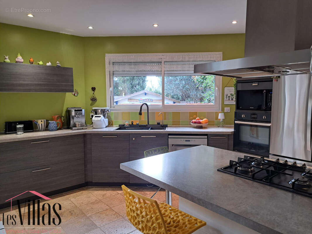 Maison à SAINT-ANDRE-DE-ROQUELONGUE