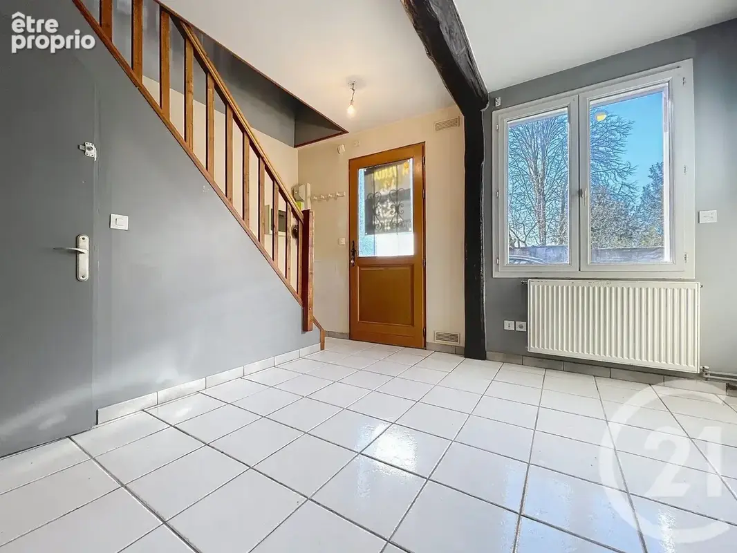 Maison 4 pièces 69 m² à vendre à Pont-Audemer (27500) - photo 2