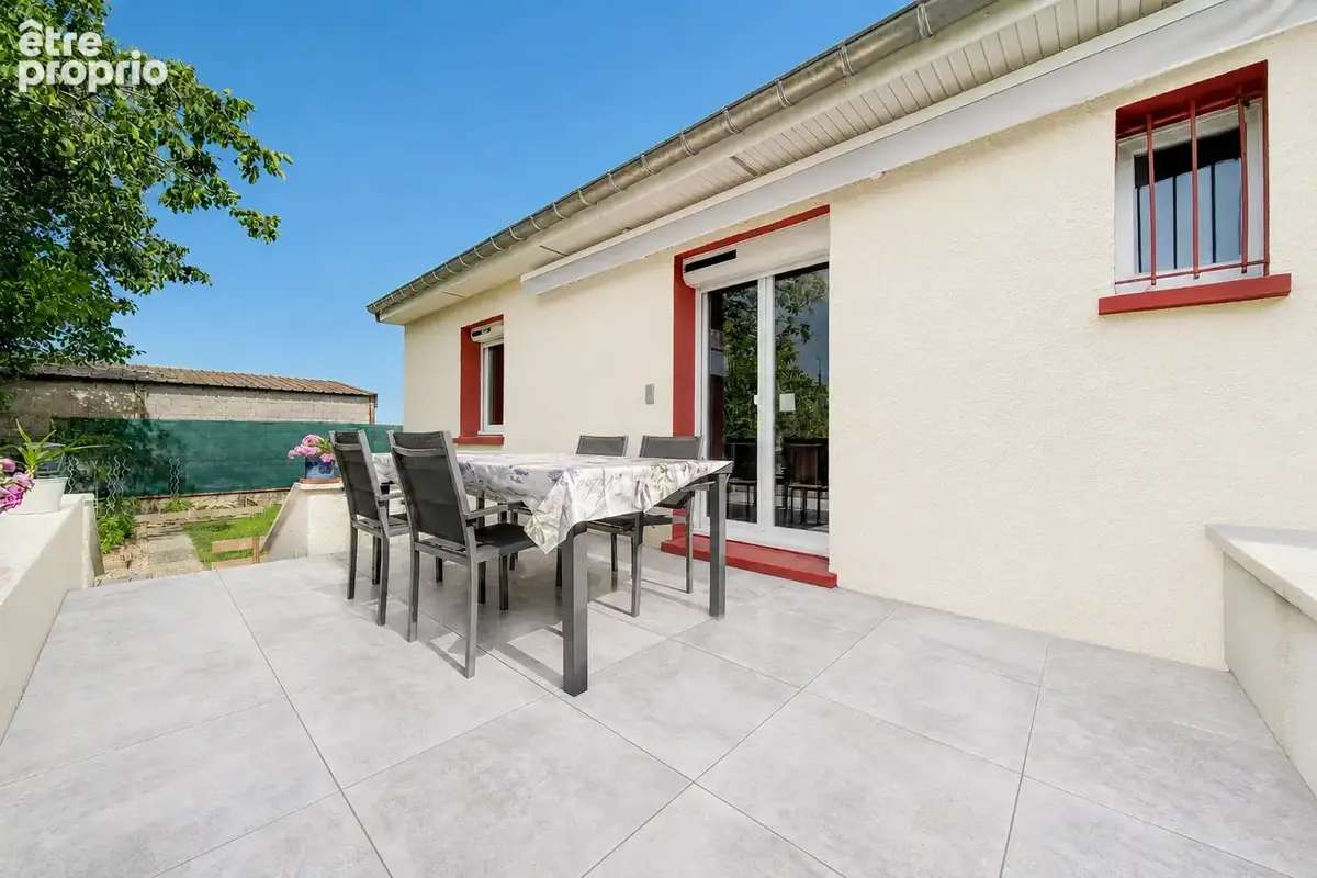 Maison à REMILLY