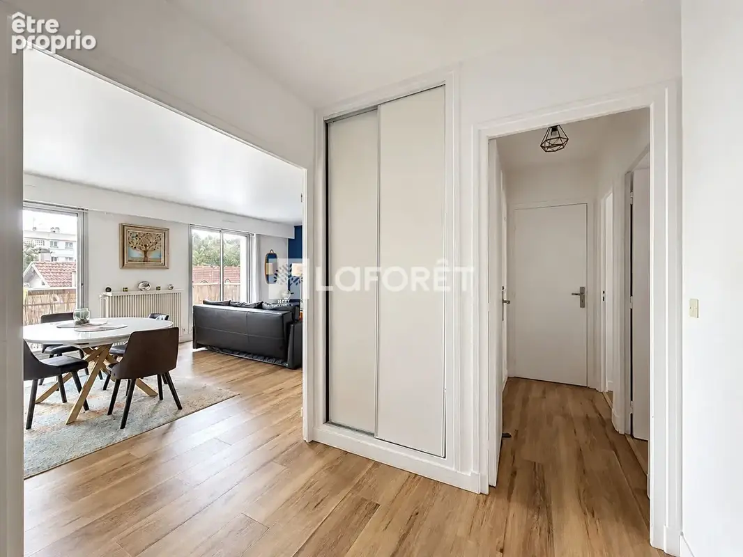 Un appartement clé en main avec balcon, double stationnement et ascenseur ! - photo 13