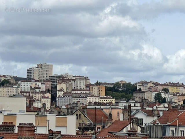 Appartement à LYON-6E