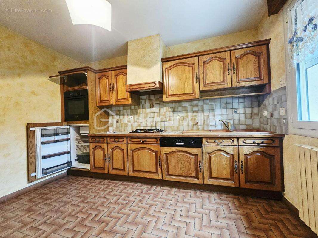 Maison à MAURE-DE-BRETAGNE