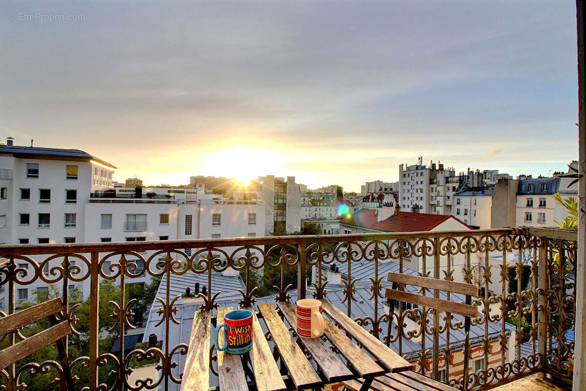 Appartement à PARIS-14E