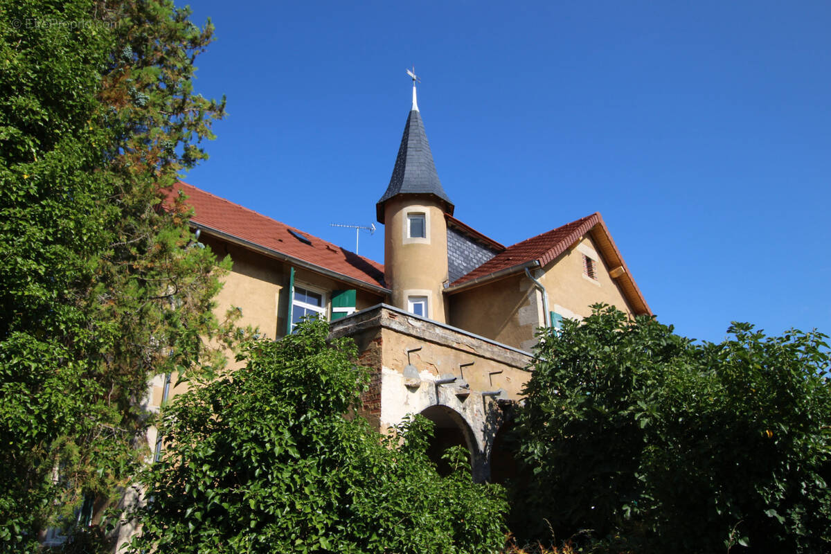Maison à SERBANNES