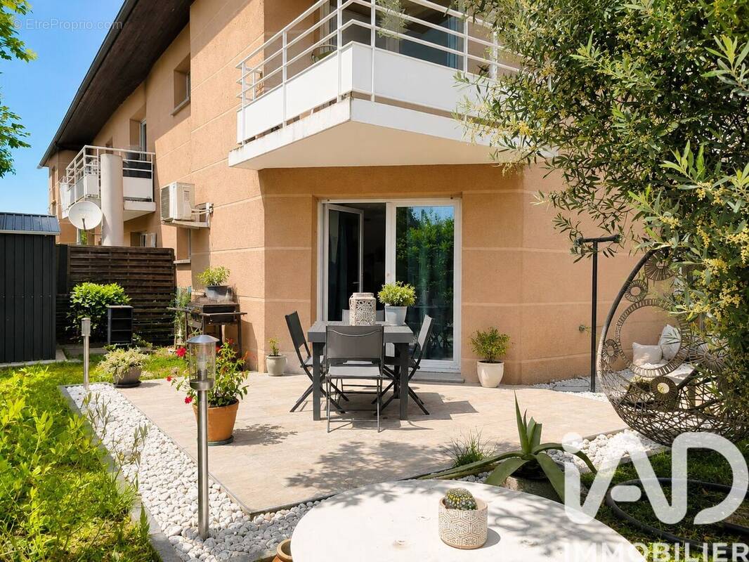 Photo 1 - Appartement à AUCAMVILLE
