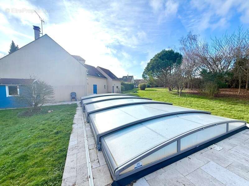 Maison à FONTENAY-SAINT-PERE
