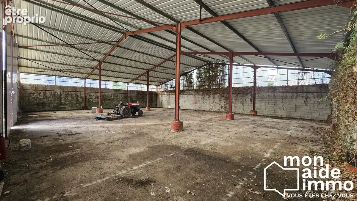 Commerce 425 m² à vendre à Arveyres (33500) - photo 3
