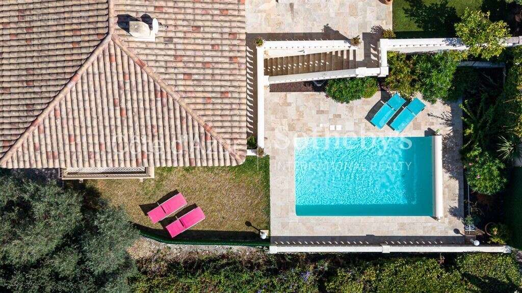 Maison à CAGNES-SUR-MER