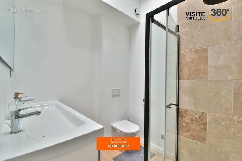 Maison à FARGUES-SAINT-HILAIRE