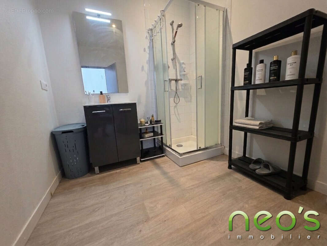 Appartement 239 m² à Cholet  - photo 7