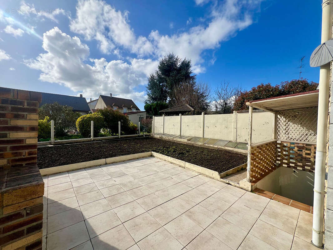 Maison à CONFLANS-SAINTE-HONORINE