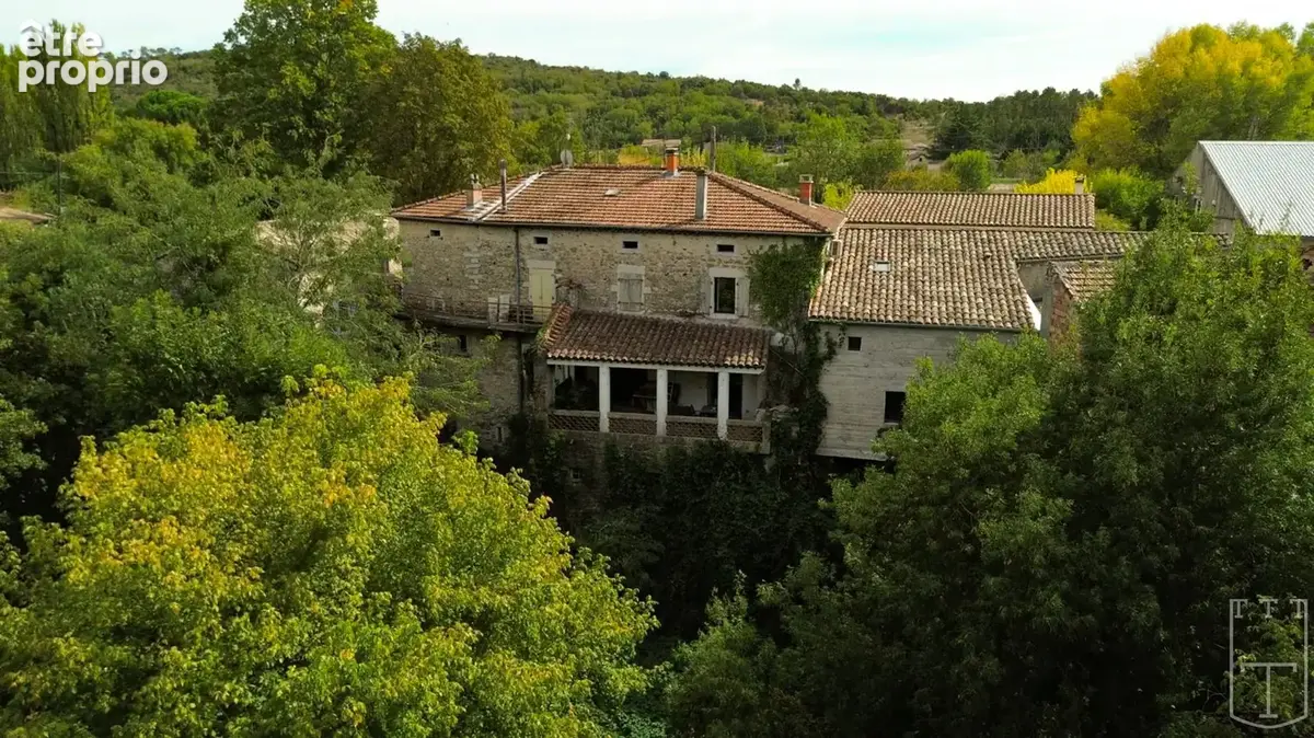 L'ancien moulin de Ruoms, un projet de vie aux possibilités infinies ! - photo 1