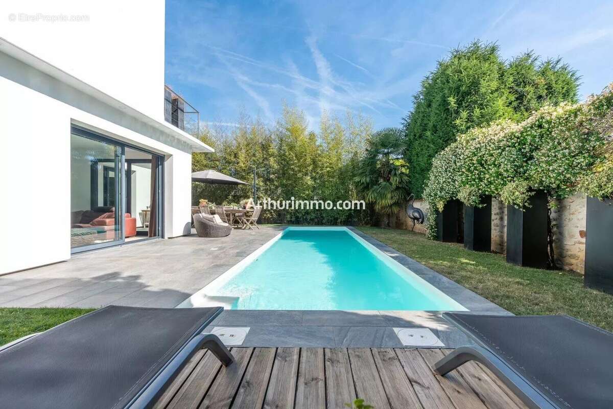 Maison à SUCY-EN-BRIE