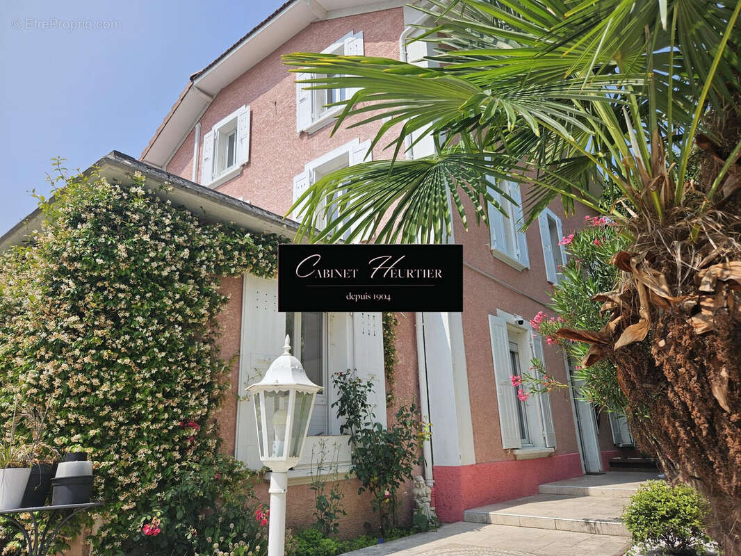 Maison à VILLARD-BONNOT