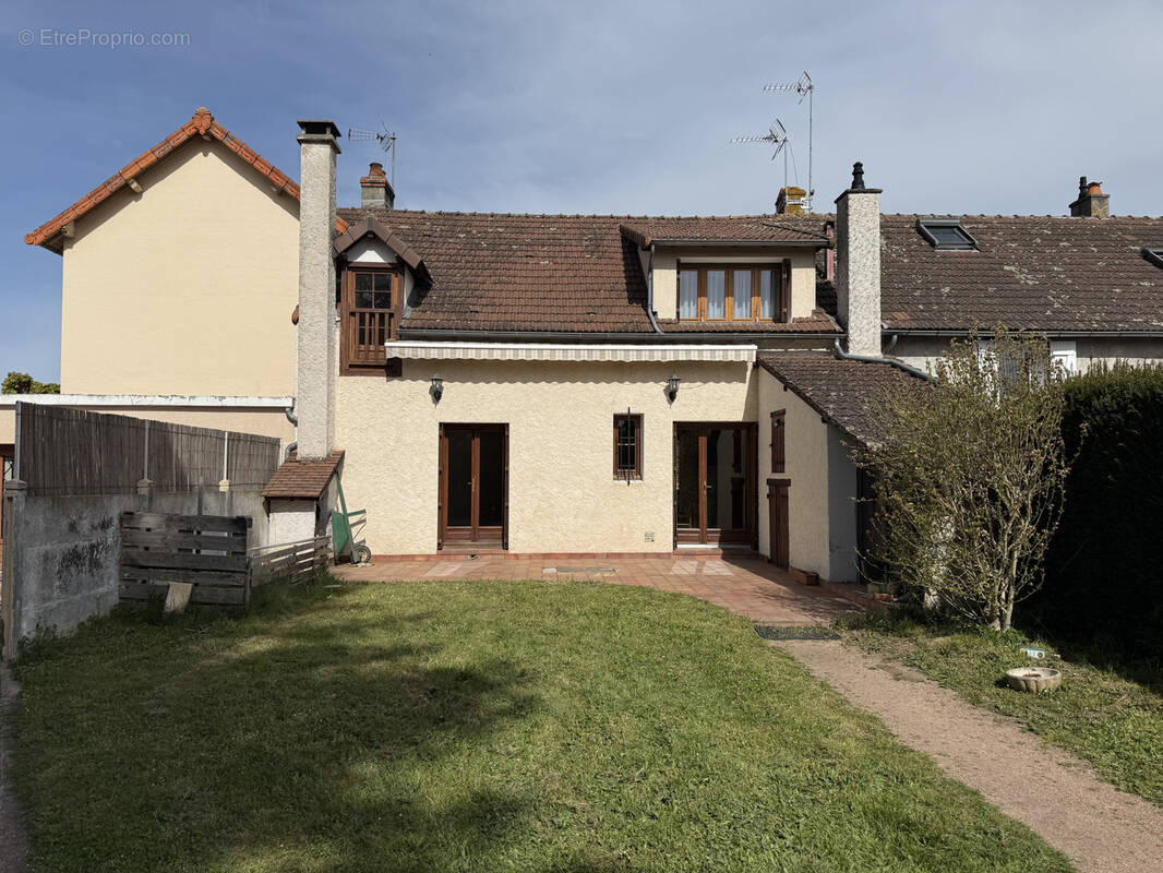 Maison à MAGNET