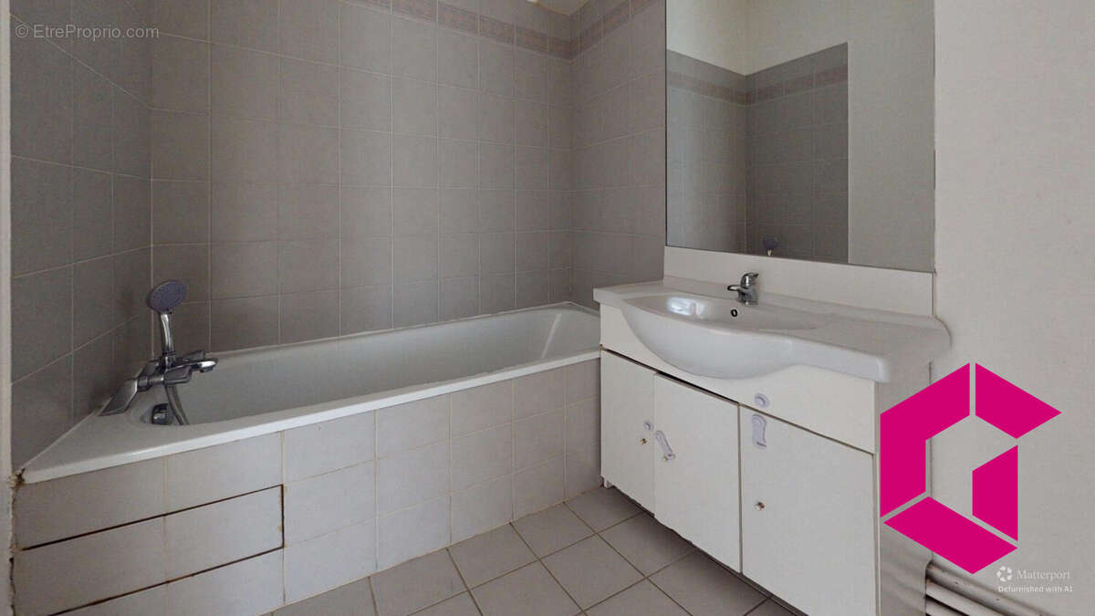 Appartement à SAINT-ETIENNE