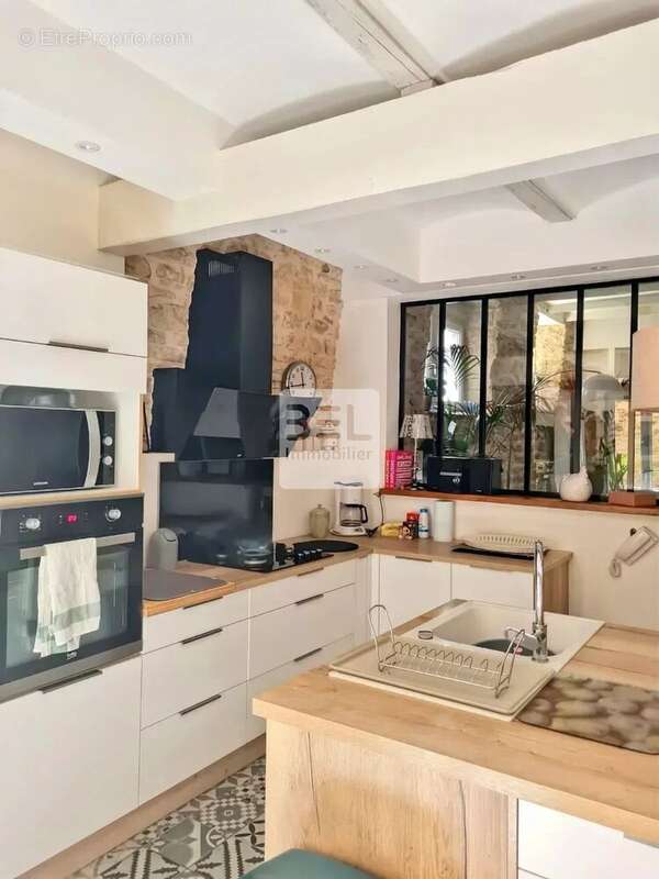 Maison à BAGNOLS-SUR-CEZE