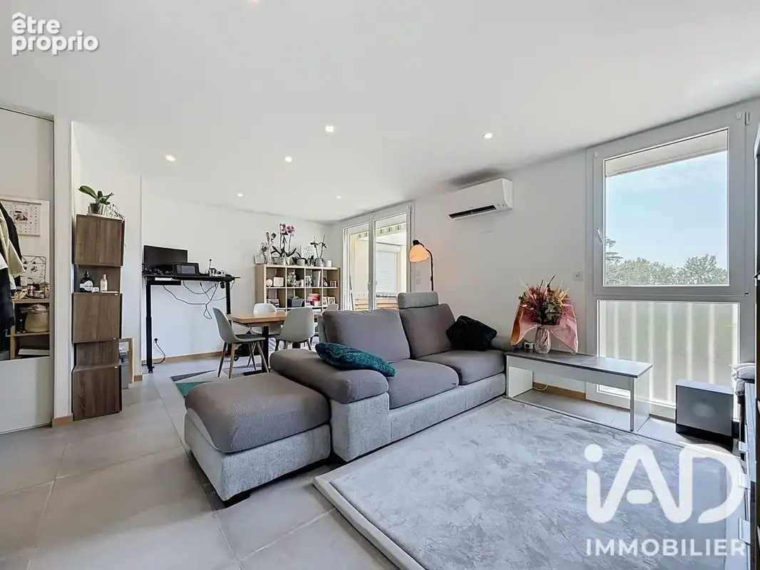 Photo 1 - Appartement à SALON-DE-PROVENCE
