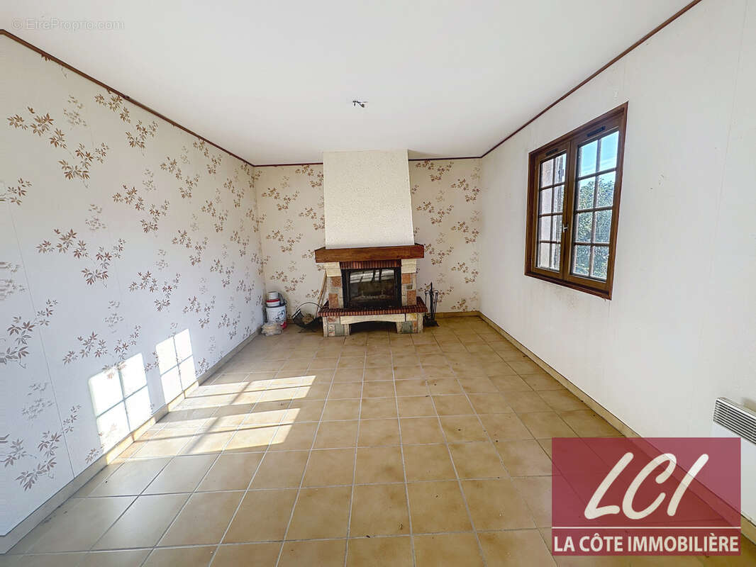 Cazaux proche lac, Maison individuelle T5 sur terrain de 980m2. - photo 7
