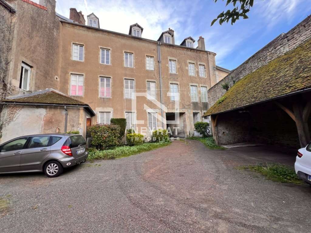 Appartement à AUTUN