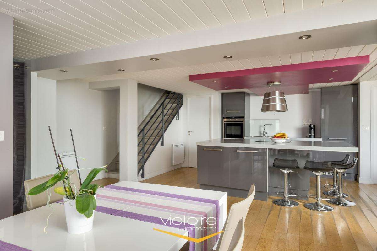 Appartement à LYON-8E