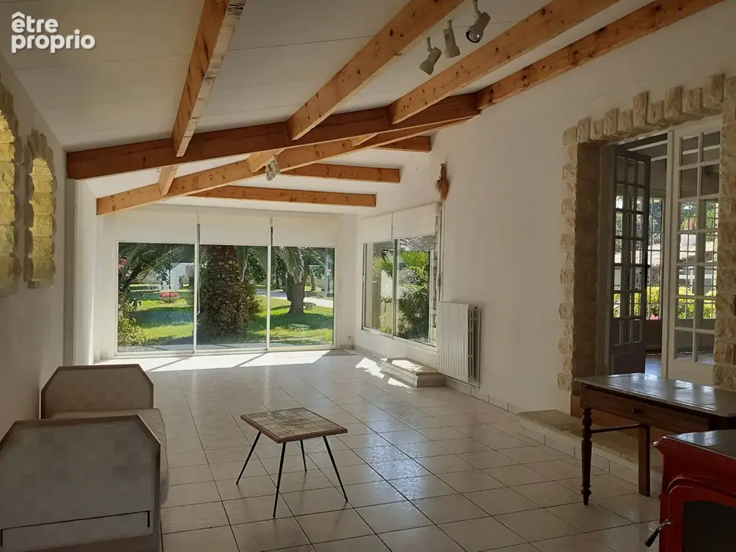Belle villa familiale à deux pas du port - Grand terrain et dépendances - photo 7