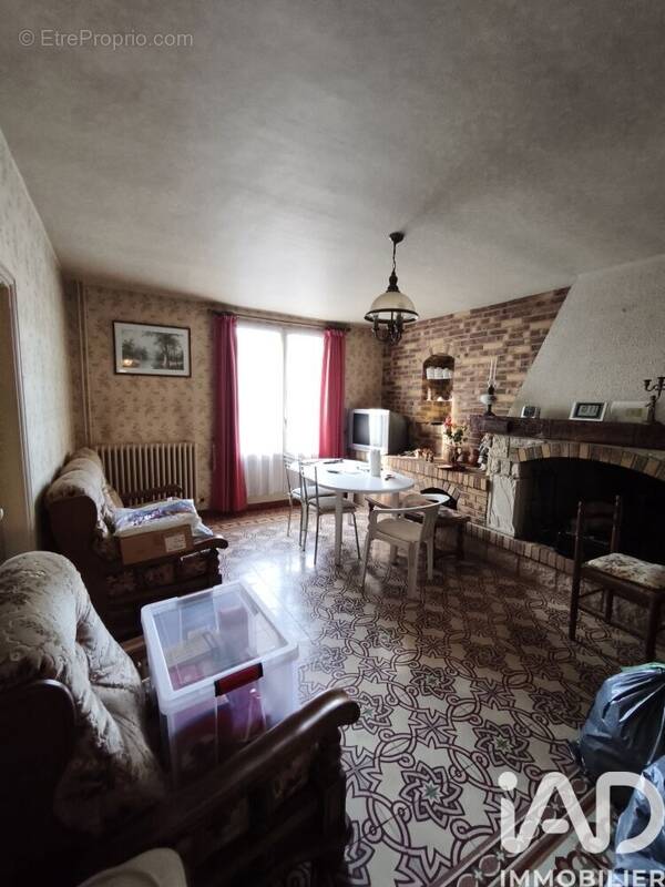 Photo 1 - Maison à BAYE