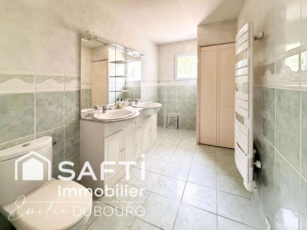 Photo 9 - Maison à SALLEBOEUF