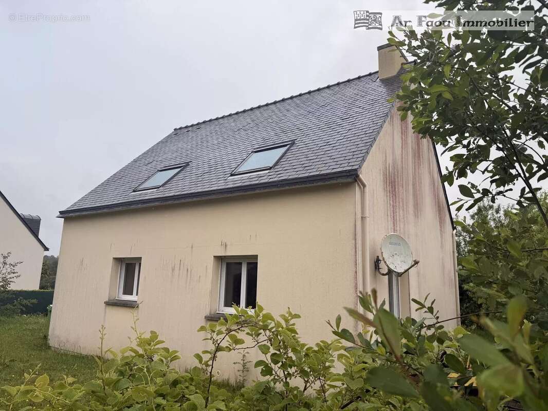 Maison à ARGOL