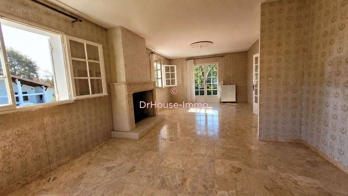 Maison 128 m² à Saint-Aubin-De-Medoc  - photo 10