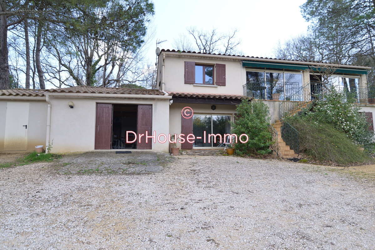 Maison à SAINT-ANDRE-DE-ROQUEPERTUIS