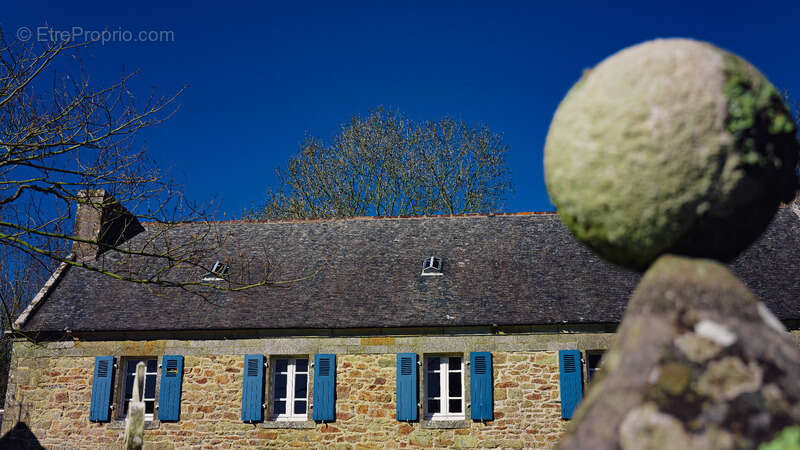 Maison à CLEDEN-CAP-SIZUN