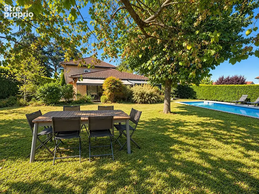 Rare au coeur de Francheville le Haut maison 7 pièce(s) 211 m2 au calme - photo 2