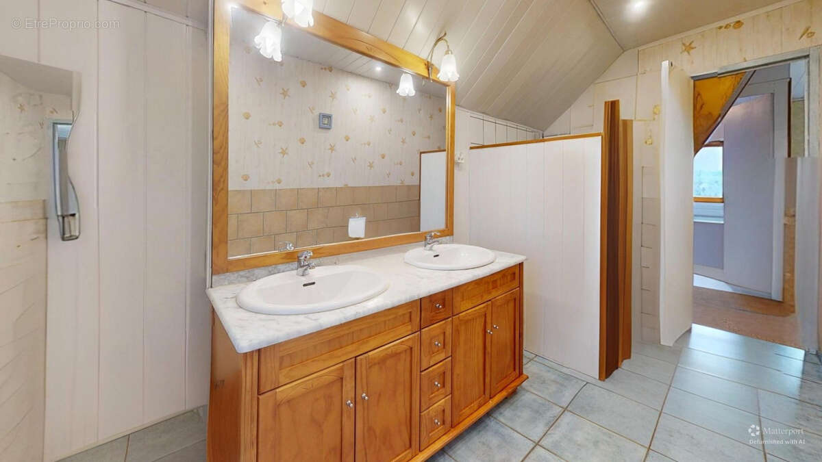 Maison à SAINT-DIDIER-EN-VELAY