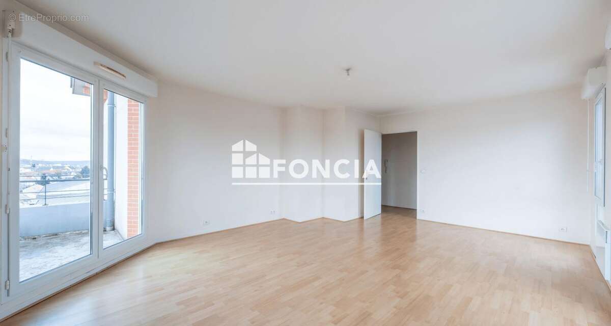 Appartement à MASSY