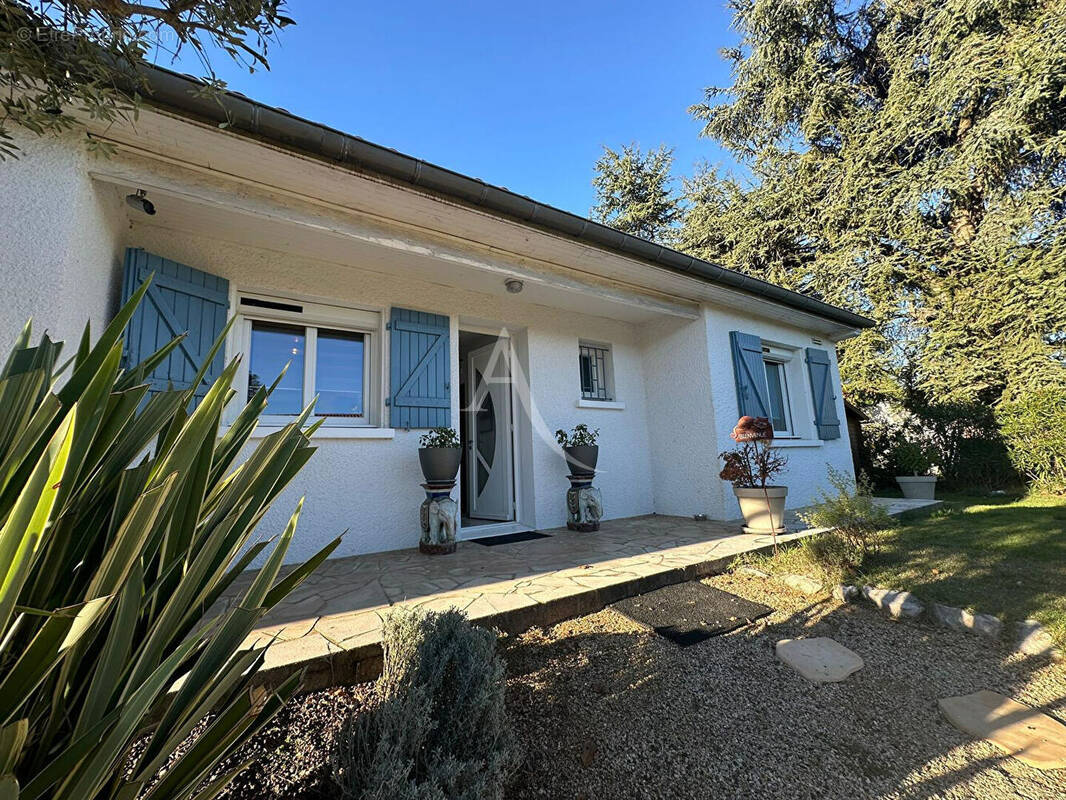 Maison à SAINT-SULPICE