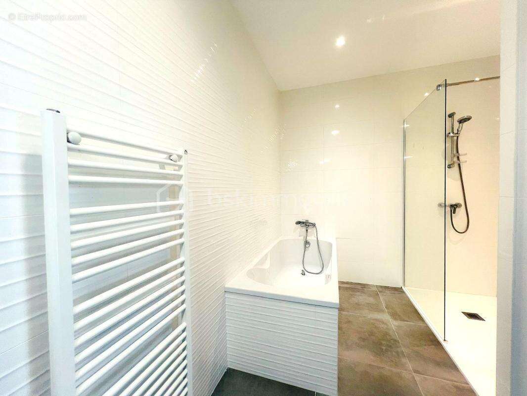 Appartement à CHAPONOST