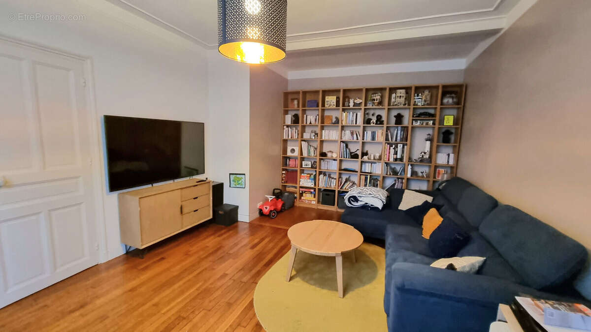 Maison à VILLEMOMBLE