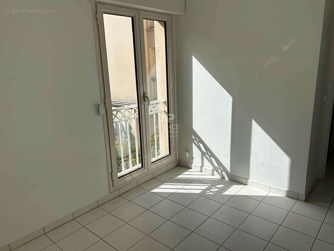 Appartement Maisons Laffitte 2 pièce(s) 44 m2 - photo 2