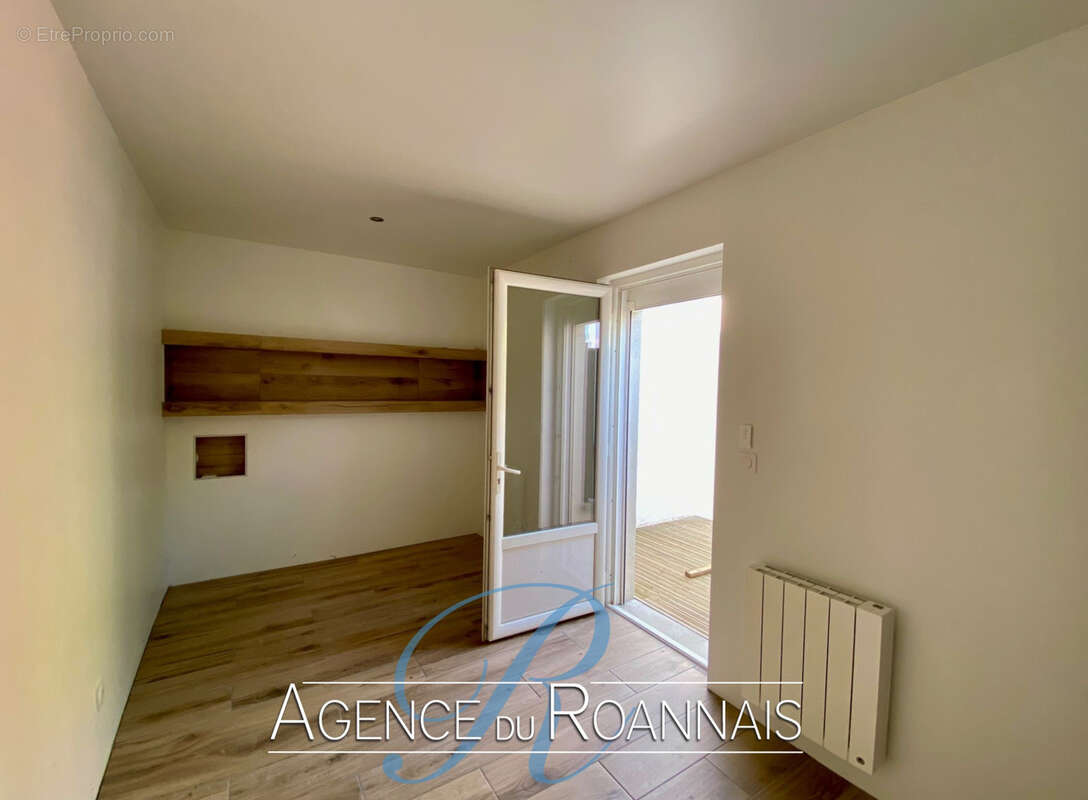 Appartement à LE COTEAU