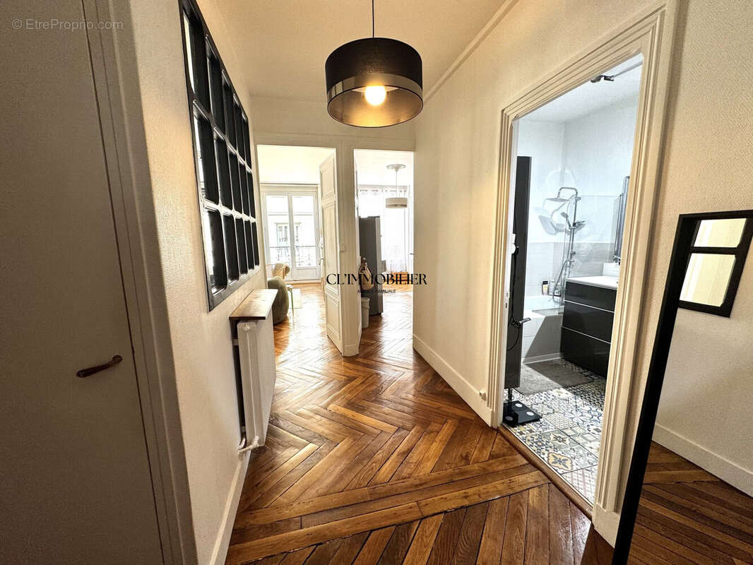 Appartement à SAINT-ETIENNE